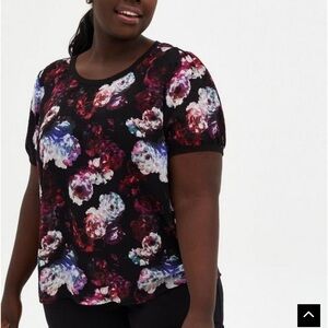 Torrid Crinkle Chiffon Rib Trim Top